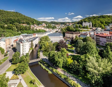 Panoramatický výhled z hotelu Thermal